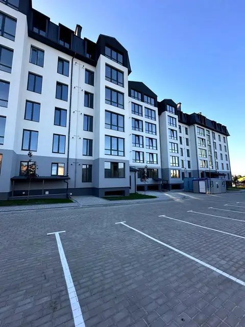 вул. Калнишевського, 8