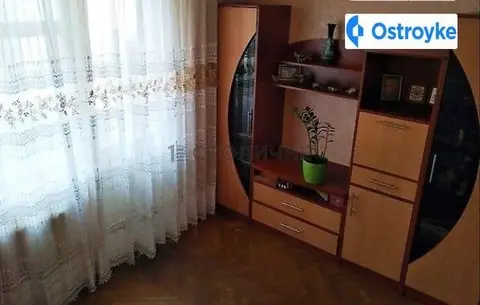 3-комнатная квартира, 70 м², вул. Північна, 54, Киев