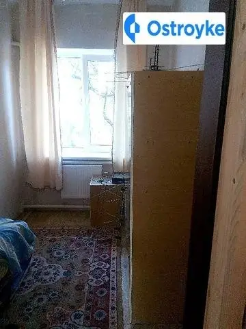 Центральна
