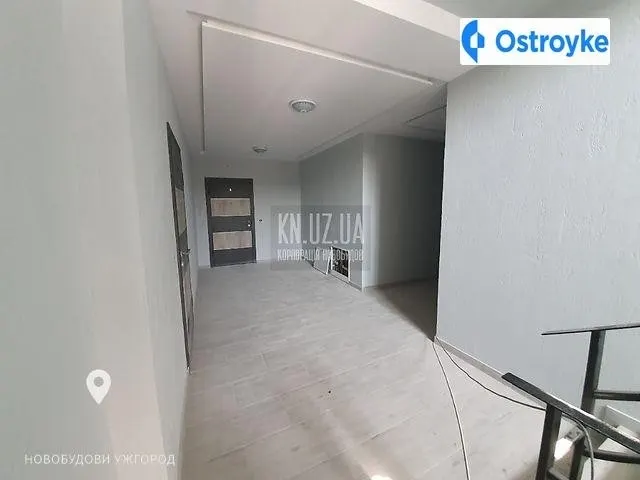 Продаж 2-кімнатної квартири, 77 м², Ужгород — фото 1