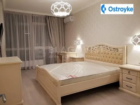 2-кімнатна квартира, 53 м², вул. Предславинська, 57, Київ