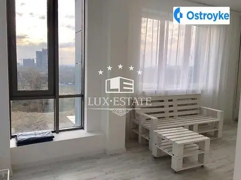 2-комнатная квартира, 72 м², наб. Дніпровська, 14, Киев