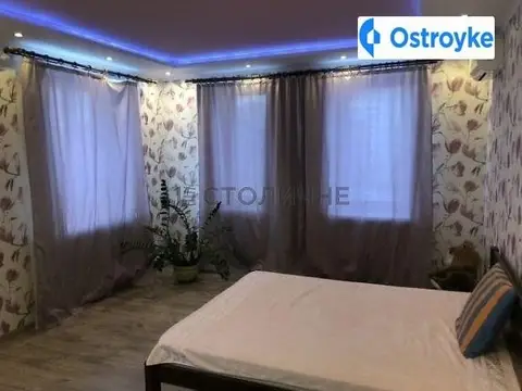 3-кімнатна квартира, 102 м², пл. Харківська, Київ