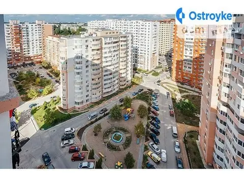 2-кімнатна квартира, 68 м², вул. Веселковий м-н, Одеса