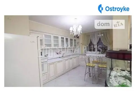 3-кімнатна квартира, 110 м², вул. Анни Ахматової, Київ