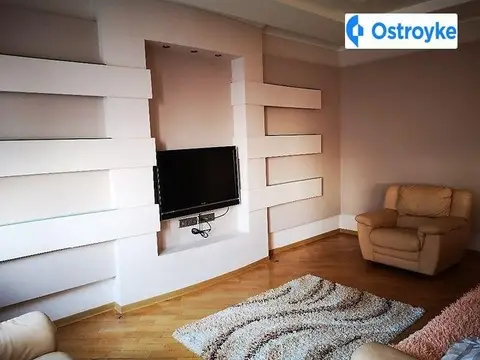 4-кімнатна квартира, 124 м², вул. Анни Ахматової, 13д, Київ