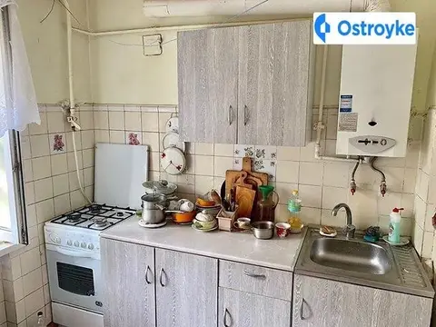 2-кімнатна квартира, 46 м², просп. Воздухофлотський, 12, Київ