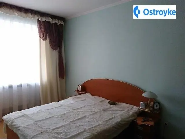 Будівельників — фото 3