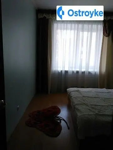 Будівельників — фото 4