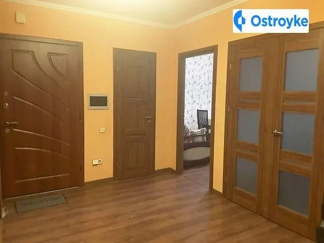 Продаж 2-кімнатної квартири, 82 м², Одеса — фото 1
