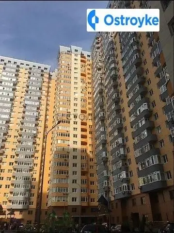 1-кімнатна квартира, 60 м², вул. Юрія Кондратюка, 3, Київ