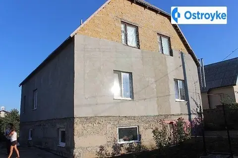 3-кімнатна будинок, 190 м², вул. Південний тупік, Чорноморськ
