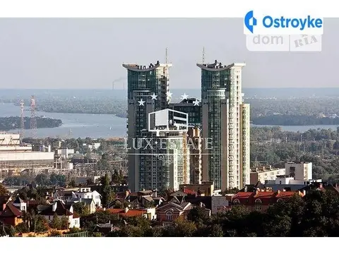 2-комнатная квартира, 90 м², вул. Звіринецька, Киев