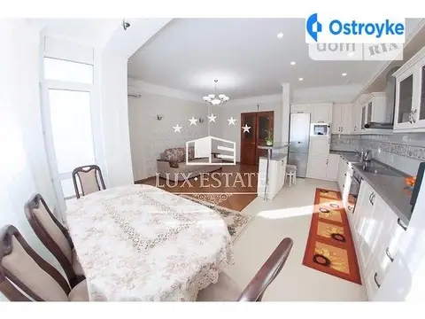 3-комнатная квартира, 110 м², вул. Щорса, Киев