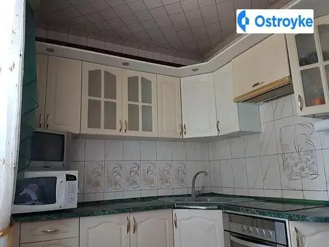 3-комнатная квартира, 75 м², вул. Анни Ахматової, 8, Киев