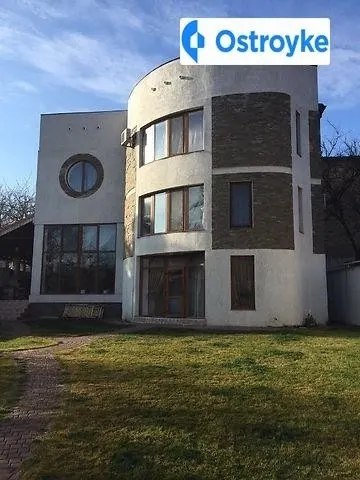 Ореховая улица — фото 1