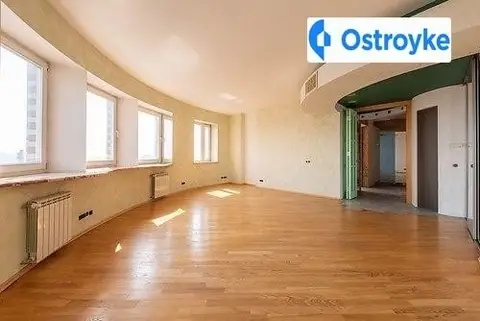 3-кімнатна квартира, 140 м², вул. Клінічна, 23-25, Київ