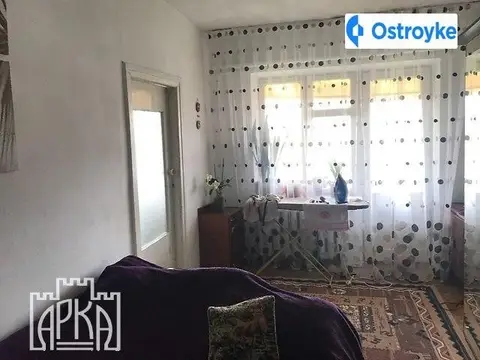 3-комнатная квартира, 56 м², вул. Кармелюка Устима, Черновцы