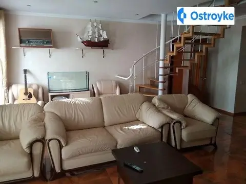 5-кімнатна квартира, 240 м², бул. Шевченка, 250, Черкаси