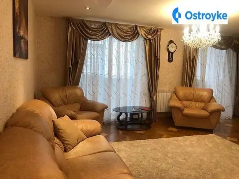 4-комнатная квартира, 130 м², вул. Правди, Николаев