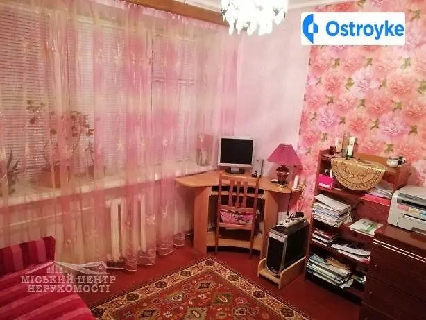Продаж 2-кімнатної квартири, 41 м², Полтава — фото 2