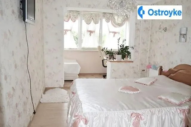 Продаж 3-кімнатної квартири, 68 м², Черкаси — фото 1