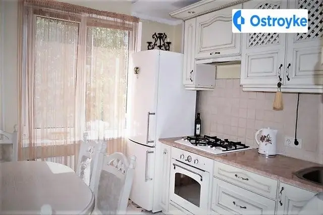 Продаж 3-кімнатної квартири, 68 м², Черкаси — фото 2
