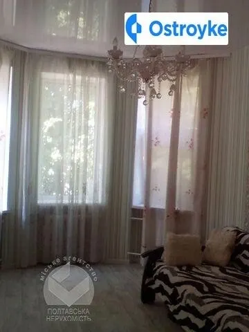 Продаж 4-кімнатної квартири, 77 м², Полтава — фото 1