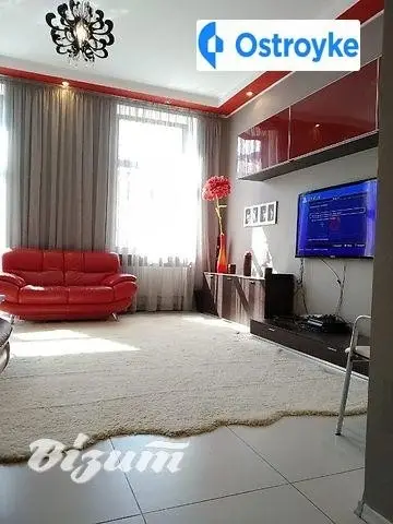 3-комнатная квартира, 200 м², вул. Руська, Тернополь