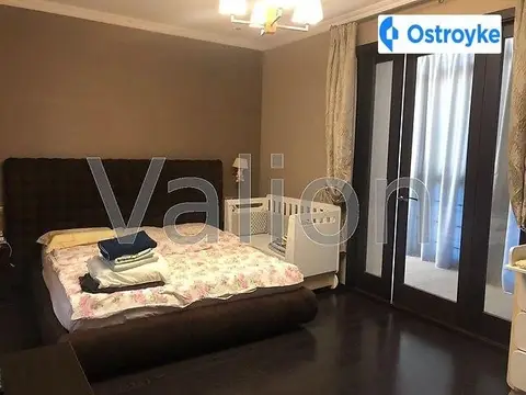 3-кімнатна квартира, 106 м², вул. Римарська, 25, Харків