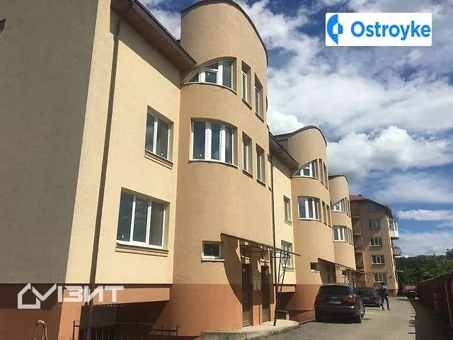 Продаж будинку, 235 м², Івано-Франківськ — фото 1