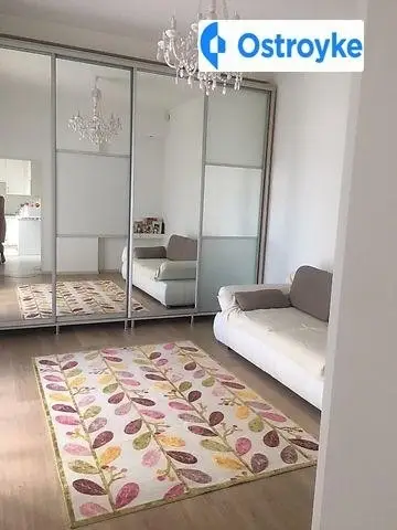 1-кімнатна квартира, 40 м², вул. Батуринська, 1, Львів