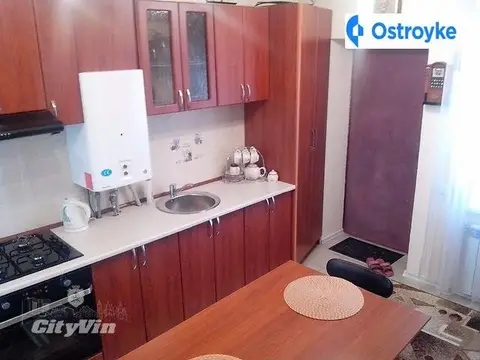 1-кімнатна будинок, 50 м², вул. Парижській Коммуни, Вінниця
