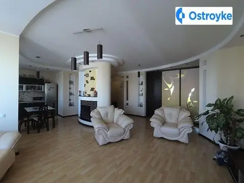 3-кімнатна квартира, 112 м², вул. Урловська 11 а, Київ