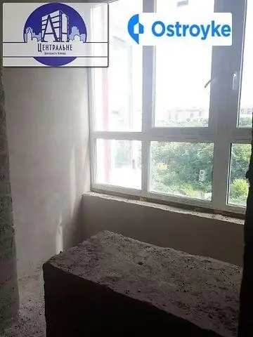 Продажа 2-комнатной квартиры, 70 м², Черновцы