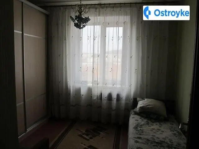 Продаж 4-кімнатної квартири, 81 м², Полтава — фото 4