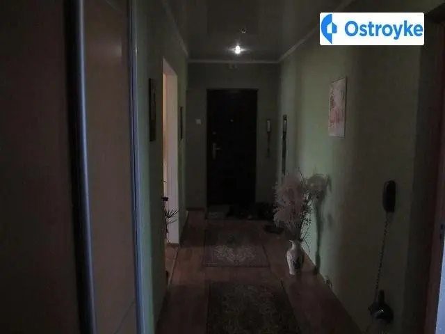 Продаж 4-кімнатної квартири, 81 м², Полтава — фото 2