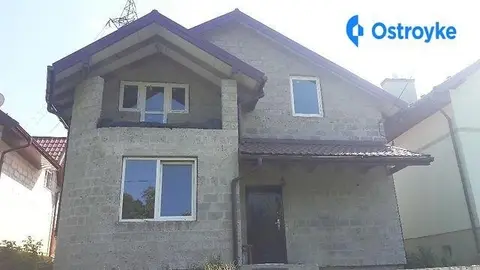 1-кімнатна будинок, 200 м², вул. Заозерна, 7, Львів