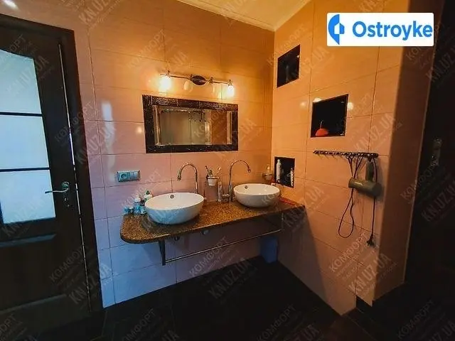 Продаж будинку, 290 м², Ужгород — фото 5