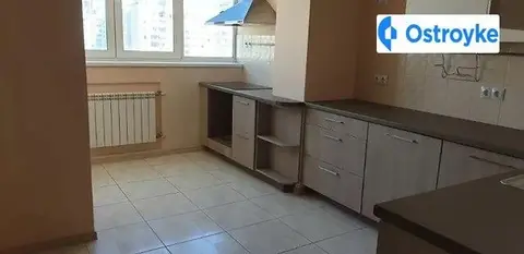 3-кімнатна квартира, 90 м², вул. Лісківська, 18б, Київ