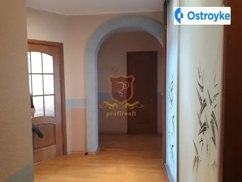 2-кімнатна квартира, 89 м², просп. Бажана Миколи, 10, Київ