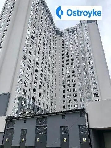 2-кімнатна квартира, 62 м², вул. Драгоманова, 10, Київ