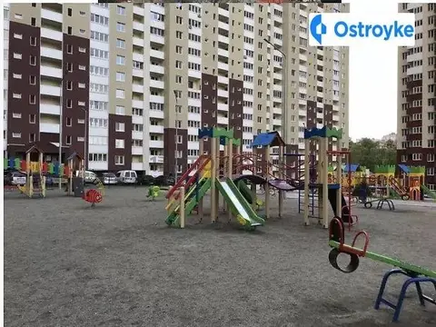 2-кімнатна квартира, 74 м², пров. Ясинуватський, Київ