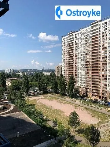 Євгена Сверстюка улица — фото 1