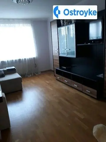 Продаж 3-кімнатної квартири, 87 м², Чернівці — фото 3
