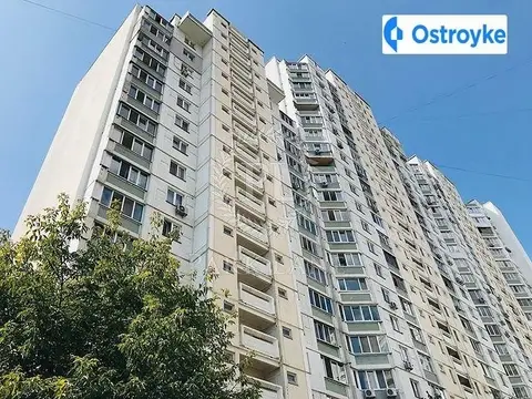 Драгоманова 8а