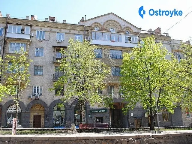 Антоновича Володимира Горького 19/21 — фото 1
