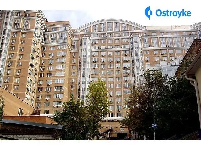 Тютюнника Василя Барбюса Анрі 5в — фото 1
