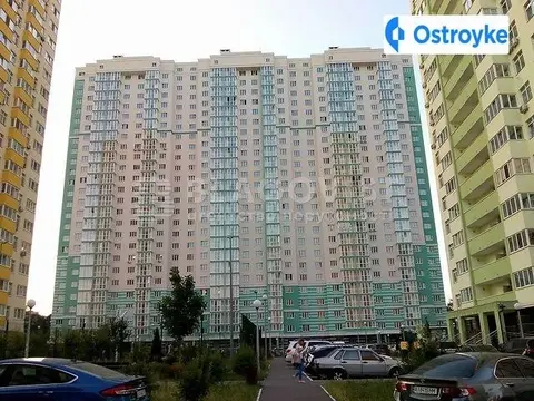 Воскресенська 18
