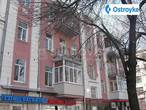 Ділова Димитрова 13